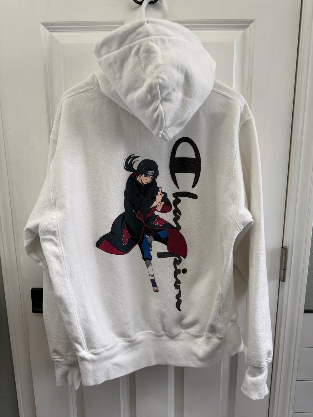 Champion x Naruto White Hoodie EUC - Picture 3 of 5